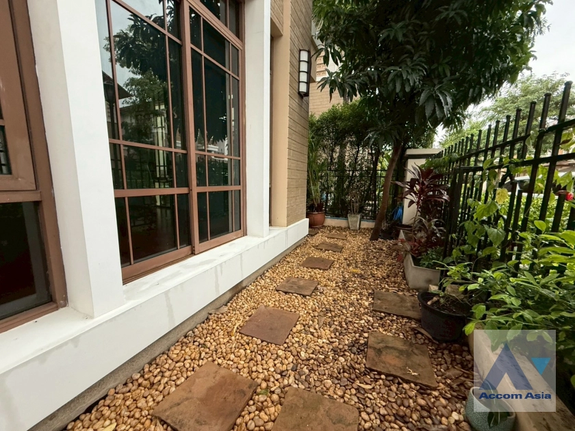 37  4 br House For Rent in Sukhumvit ,Bangkok BTS Phra khanong at Baan Sansiri Sukhumvit 67 AA21073