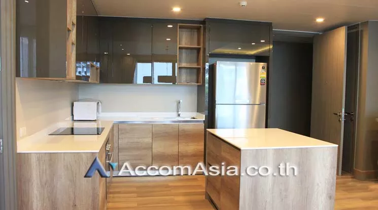 unit 2 Bedrooms  Apartment For Rent in Sukhumvit, Bangkok  near BTS Phrom Phong (AA21077)