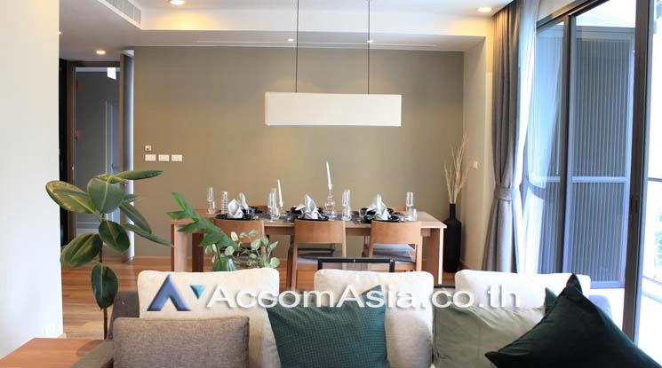 unitPet friendly |  3 Bedrooms  Apartment For Rent in Sukhumvit, Bangkok  near BTS Phrom Phong (AA21079)