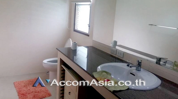 11  4 br House for rent and sale in Sathorn ,Bangkok MRT Khlong Toei AA21088