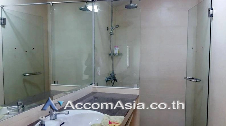 12  4 br House for rent and sale in Sathorn ,Bangkok MRT Khlong Toei AA21088