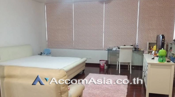 13  4 br House for rent and sale in Sathorn ,Bangkok MRT Khlong Toei AA21088
