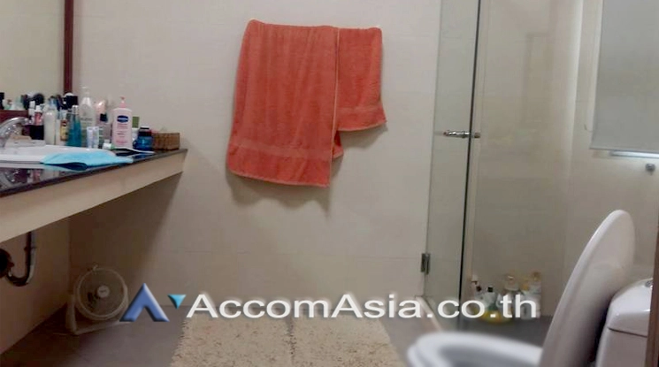 15  4 br House for rent and sale in Sathorn ,Bangkok MRT Khlong Toei AA21088
