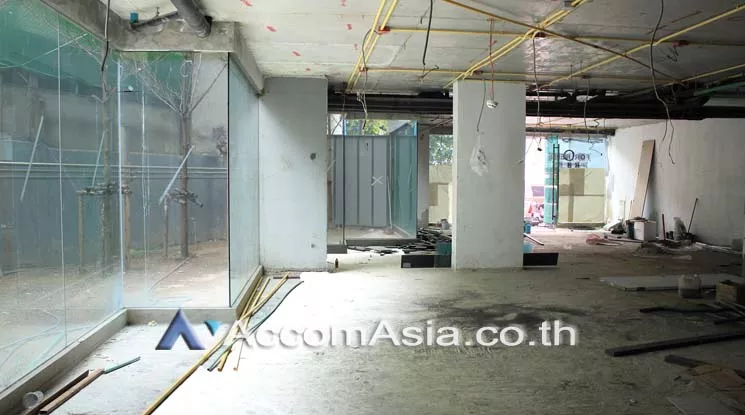 6  Retail / Showroom For Rent in ratchadapisek ,Bangkok  AA21099