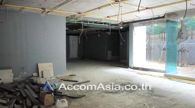 7  Retail / Showroom For Rent in ratchadapisek ,Bangkok  AA21099