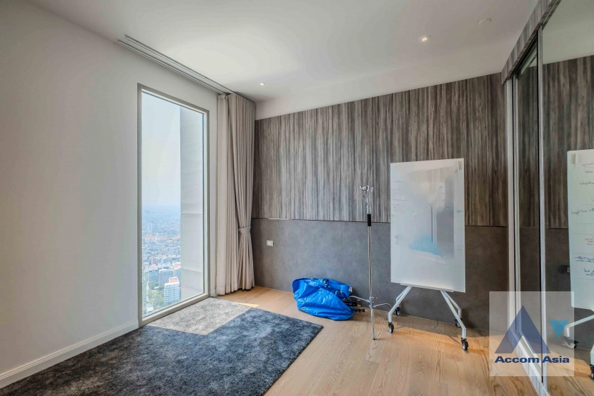 21  4 br Condominium for rent and sale in Charoen Nakhon ,Bangkok BTS Krung Thon Buri at Magnolias Waterfront Residences AA21100