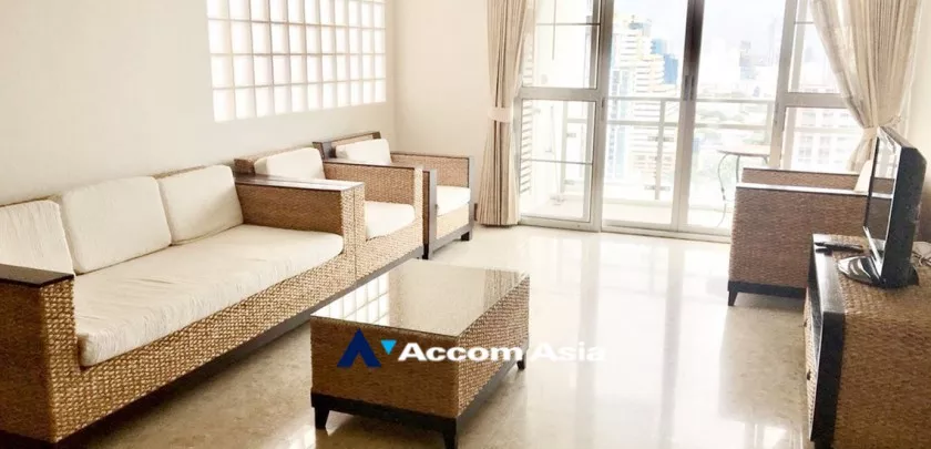 unit 2 Bedrooms  Condominium For Rent in Sukhumvit, Bangkok  near BTS Ekkamai (AA21113)