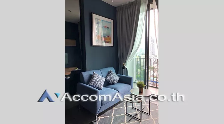 unit 1 Bedroom  Condominium For Rent in Sukhumvit, Bangkok  near BTS Asok - MRT Sukhumvit (AA21118)