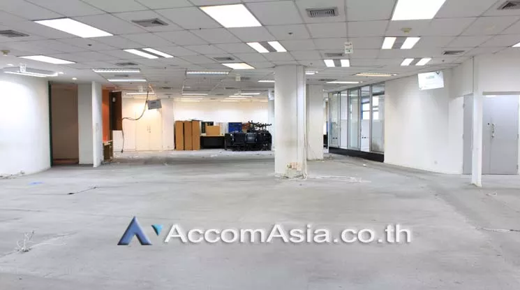 unit Office space For Rent in Sukhumvit, Bangkok  near BTS Asok - MRT Sukhumvit (AA21148)