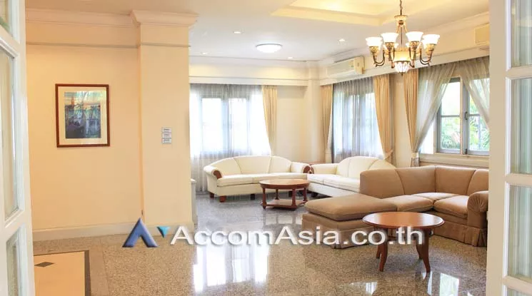 4  4 br House For Rent in  ,Samutprakan  at Exclusive House in compound AA21153