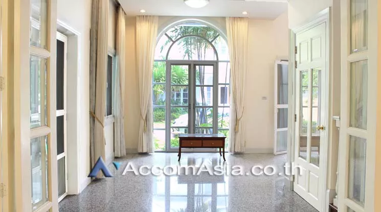 5  4 br House For Rent in  ,Samutprakan  at Exclusive House in compound AA21153