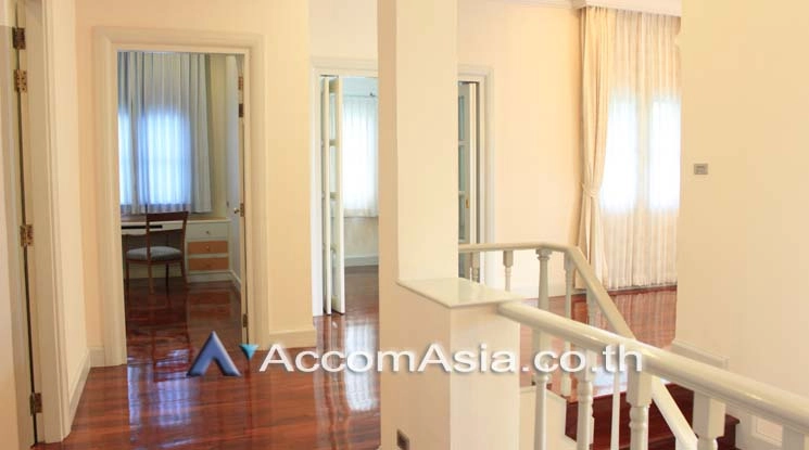 7  4 br House for rent and sale in Samutprakan ,Samutprakan  at Exclusive House in compound AA21153