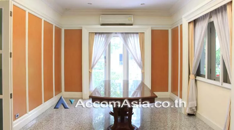 7  4 br House For Rent in  ,Samutprakan  at Exclusive House in compound AA21157