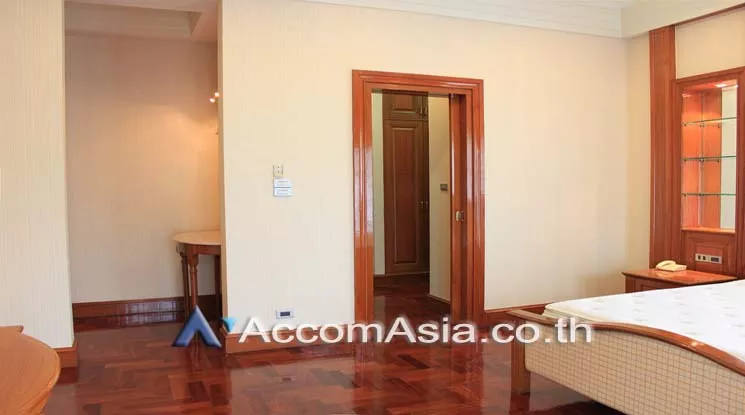 8  4 br House For Rent in  ,Samutprakan  at Exclusive House in compound AA21158