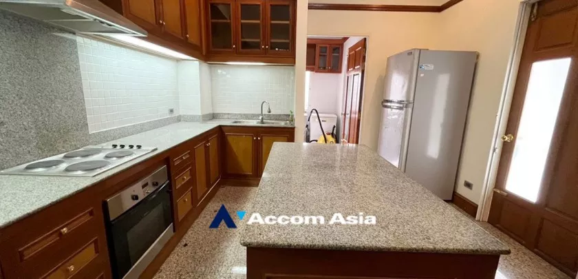 19  5 br House For Rent in  ,Samutprakan  at Exclusive House in compound AA21159