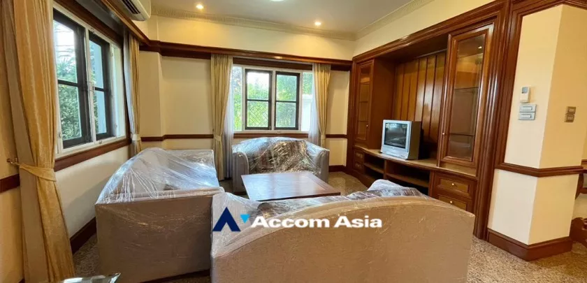 4  5 br House For Rent in  ,Samutprakan  at Exclusive House in compound AA21159