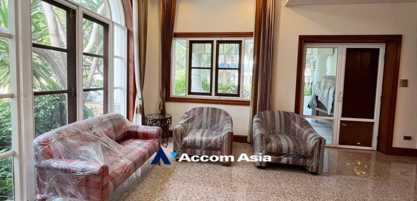 10  5 br House For Rent in Samutprakan ,Samutprakan  at Exclusive House in compound AA21159