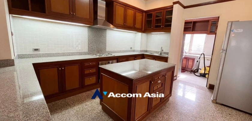 18  5 br House For Rent in Samutprakan ,Samutprakan  at Exclusive House in compound AA21159