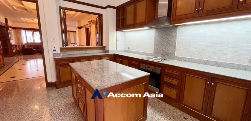 17  5 br House For Rent in Samutprakan ,Samutprakan  at Exclusive House in compound AA21159