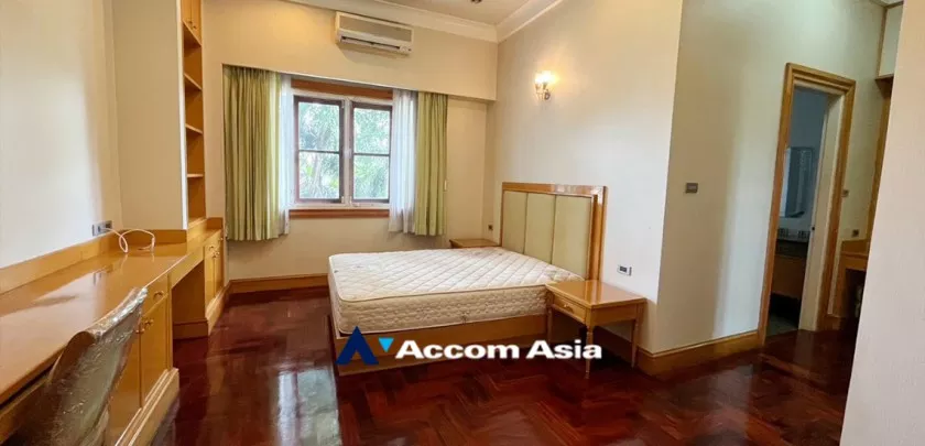 32  5 br House For Rent in  ,Samutprakan  at Exclusive House in compound AA21159