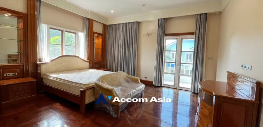 26  5 br House For Rent in  ,Samutprakan  at Exclusive House in compound AA21159