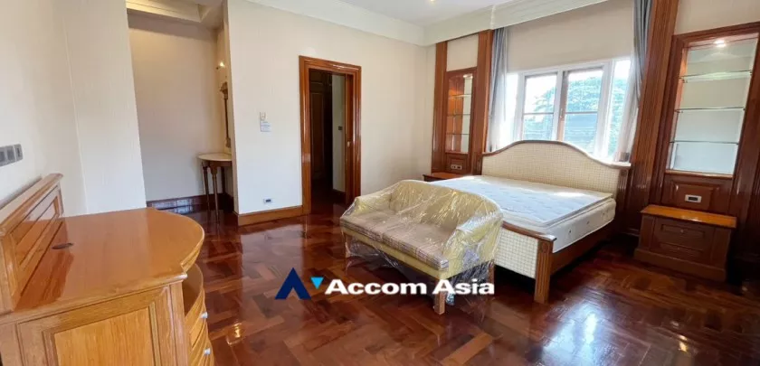 27  5 br House For Rent in  ,Samutprakan  at Exclusive House in compound AA21159