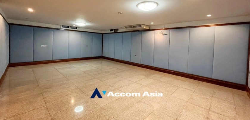 23  5 br House For Rent in Samutprakan ,Samutprakan  at Exclusive House in compound AA21159