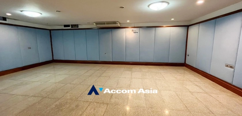 25  5 br House For Rent in Samutprakan ,Samutprakan  at Exclusive House in compound AA21159