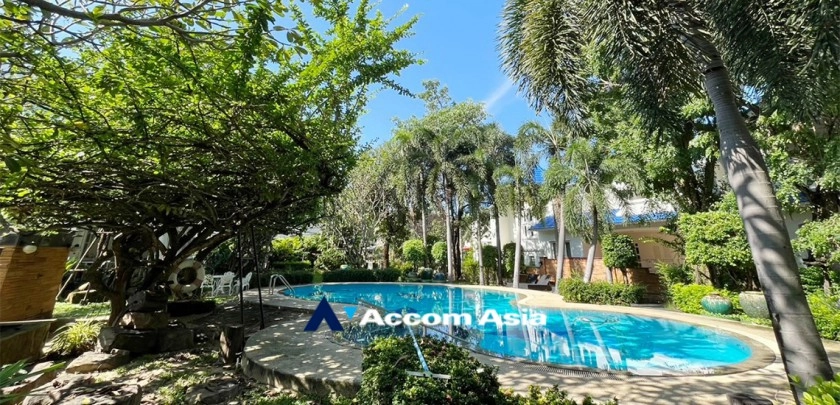 48  5 br House For Rent in Samutprakan ,Samutprakan  at Exclusive House in compound AA21159