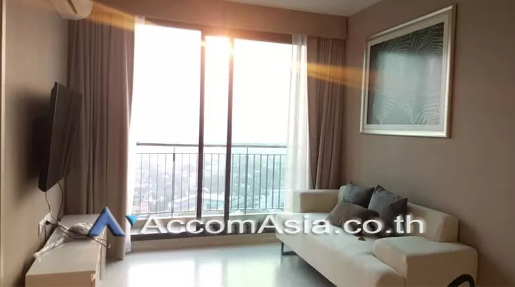  1 Bedroom  Condominium For Rent in Sukhumvit, Bangkok  near BTS Ekkamai (AA21160)