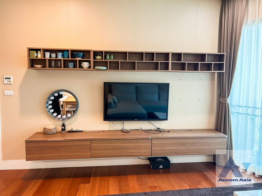 unit 1 Bedroom  Condominium For Rent in Sukhumvit, Bangkok  near BTS Phrom Phong (AA21168)