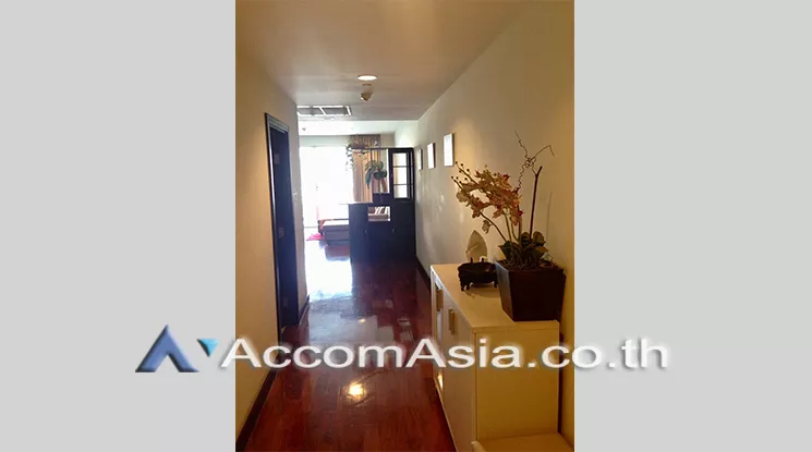 unit 2 Bedrooms  Condominium For Rent in Sukhumvit, Bangkok  near BTS Phrom Phong (AA21184)