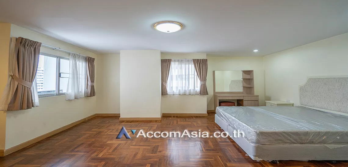 unitBig Balcony |  3 Bedrooms  Condominium For Rent in Sukhumvit, Bangkok  near BTS Phrom Phong (AA21195)
