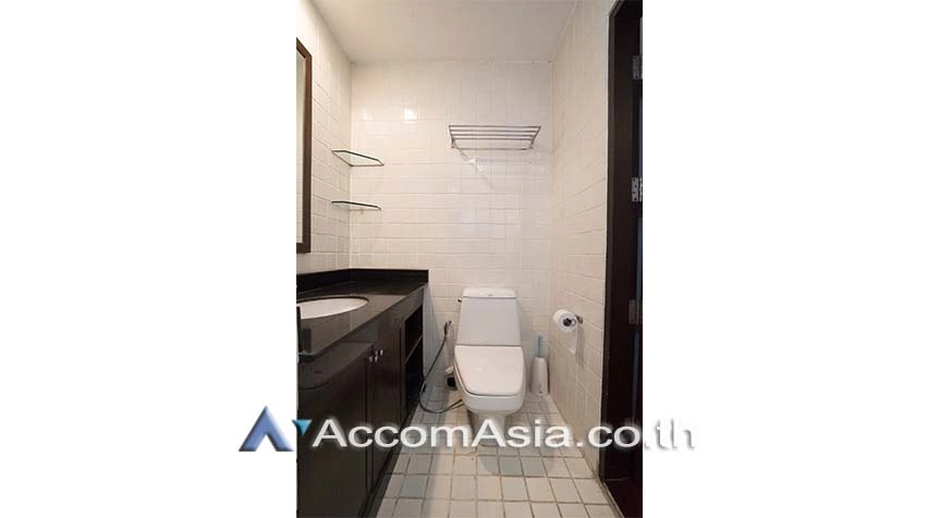 17  3 br Townhouse For Rent in Sukhumvit ,Bangkok MRT Phetchaburi at Natural Place AA21208
