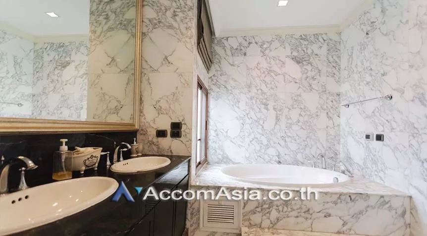 7  4 br House for rent and sale in Sukhumvit ,Bangkok BTS Phra khanong at Baan Sansiri Sukhumvit 67 AA21228