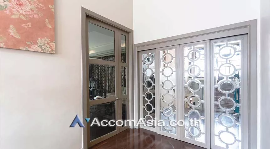 11  4 br House for rent and sale in Sukhumvit ,Bangkok BTS Phra khanong at Baan Sansiri Sukhumvit 67 AA21228