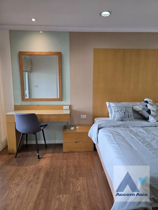 6  3 br Condominium For Rent in Sathorn ,Bangkok BRT Thanon Chan at Lumpini Suite Ratchada AA21248