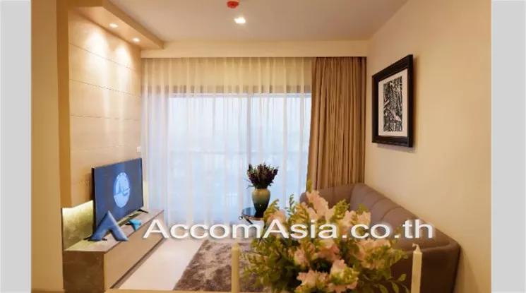 unit 2 Bedrooms  Condominium For Rent in Sukhumvit, Bangkok  near BTS Phra khanong (AA21258)