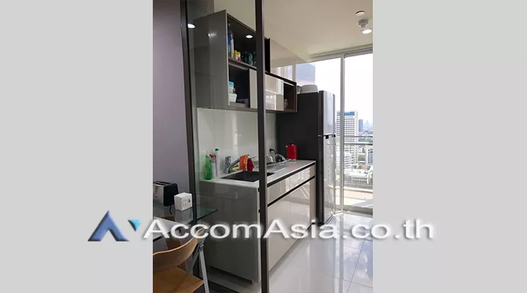  1  1 br Condominium For Rent in Silom ,Bangkok BTS Surasak at The Room Sathorn Pan Road AA21273