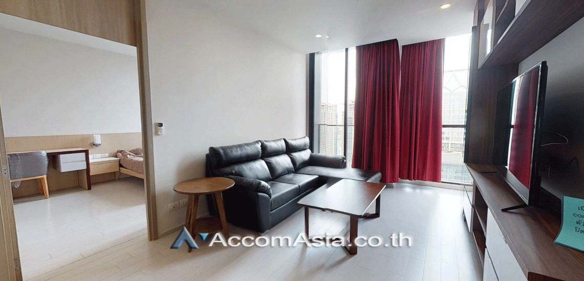  2 Bedrooms  Condominium For Rent in Ploenchit, Bangkok  near BTS Ploenchit (AA21279)