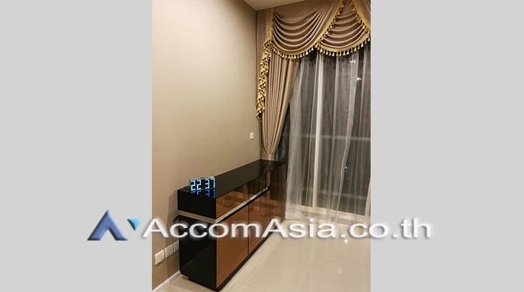  1  2 br Condominium for rent and sale in Rama 3 ,Bangkok BTS Saphan Taksin at Menam Residences AA21281