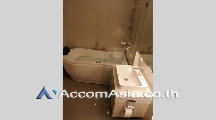 7  2 br Condominium for rent and sale in Rama 3 ,Bangkok BTS Saphan Taksin at Menam Residences AA21281