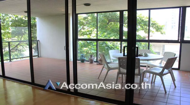 6  4 br Apartment For Rent in Sathorn ,Bangkok BTS Sala Daeng - MRT Lumphini at Children Dreaming Place - Garden AA21288