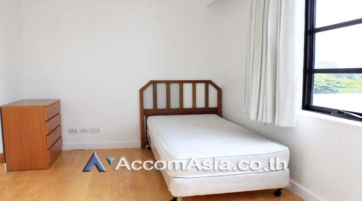 12  3 br Apartment For Rent in Sathorn ,Bangkok BTS Sala Daeng - MRT Lumphini at Children Dreaming Place - Garden AA21290