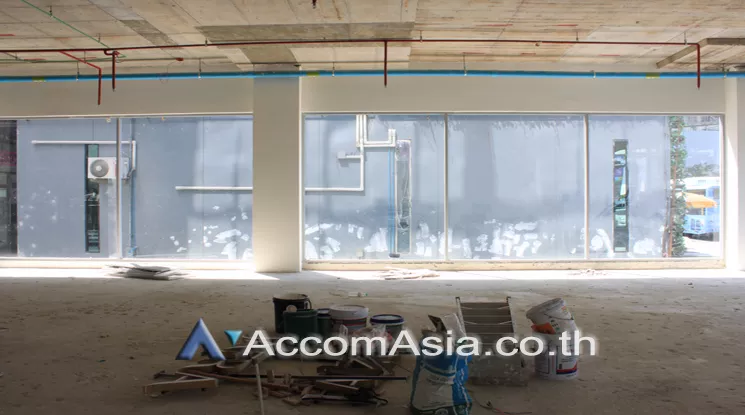  1  Office Space For Rent in Sukhumvit ,Bangkok BTS Phra khanong at Summer Hub AA21311