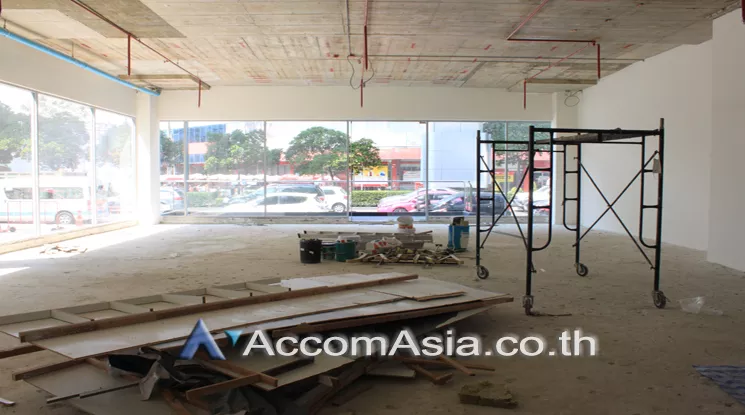 4  Office Space For Rent in Sukhumvit ,Bangkok BTS Phra khanong at Summer Hub AA21311