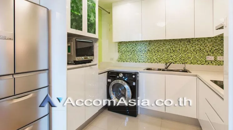  3 Bedrooms  Condominium For Rent in Sukhumvit, Bangkok  near BTS Asok - MRT Sukhumvit (AA21316)