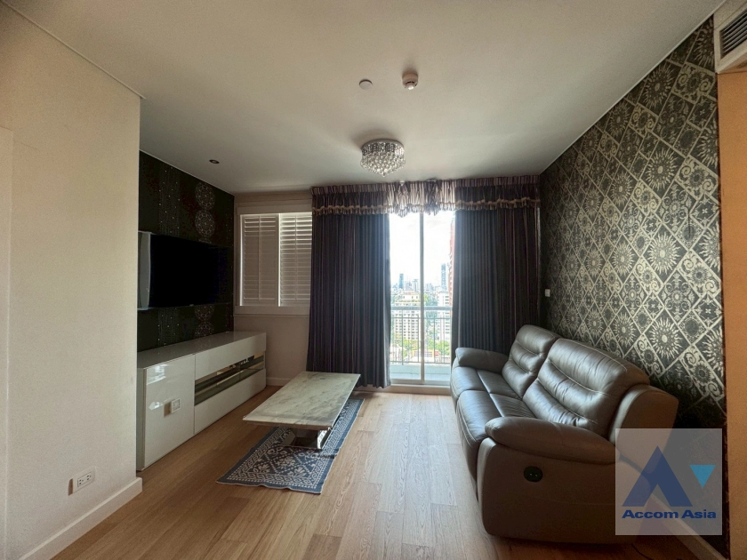 unit 3 Bedrooms  Condominium For Rent & Sale in Sukhumvit, Bangkok  near BTS Asok - MRT Sukhumvit (AA21316)