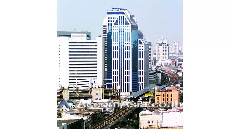 unit Office space For Rent in Sukhumvit, Bangkok  near BTS Nana (AA21319)