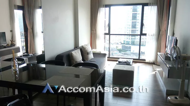 WYNE Sukhumvit Condominium  2 Bedroom for Sale BTS Phra khanong in Sukhumvit Bangkok